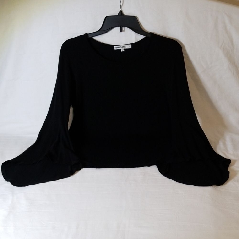 Trendyland Simple Black Blouse‎ Size M
